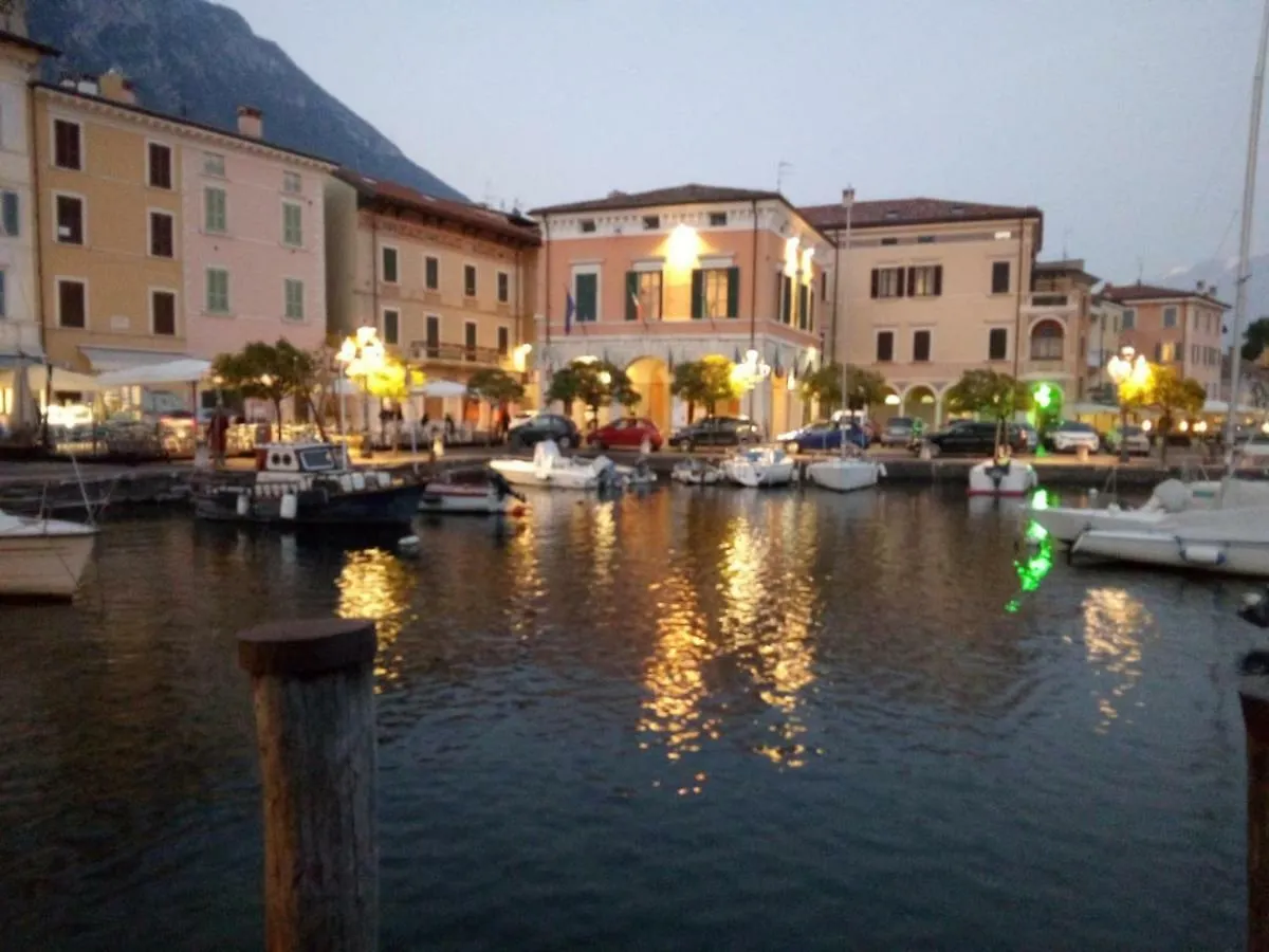 Appartement La Casa Di Anna à Gargnano Italie